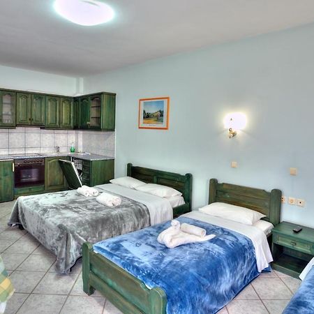 Hotel Zeus 卡利斯托斯 外观 照片