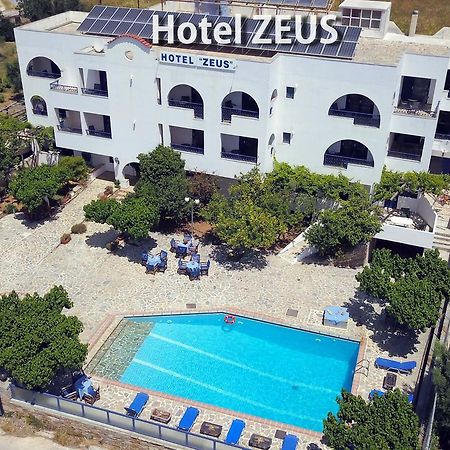 Hotel Zeus 卡利斯托斯 外观 照片