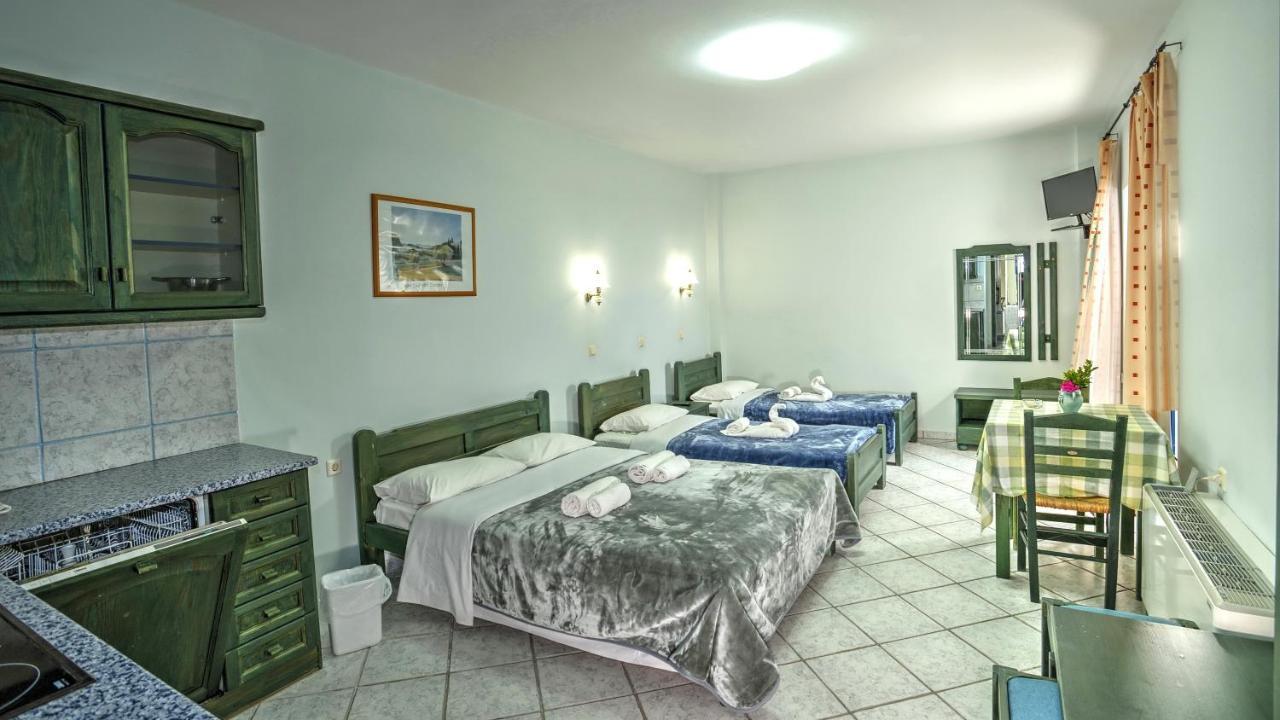 Hotel Zeus 卡利斯托斯 外观 照片